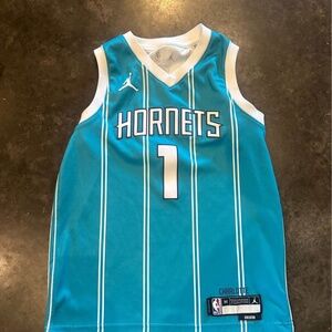 Charlotte Hornets #1 Lamelo Ball  size medium
